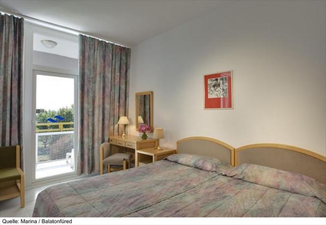 3Marina_Balatonfuered4c-15
