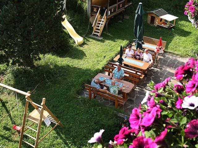 terrasse_alpengasthof_baerenbad