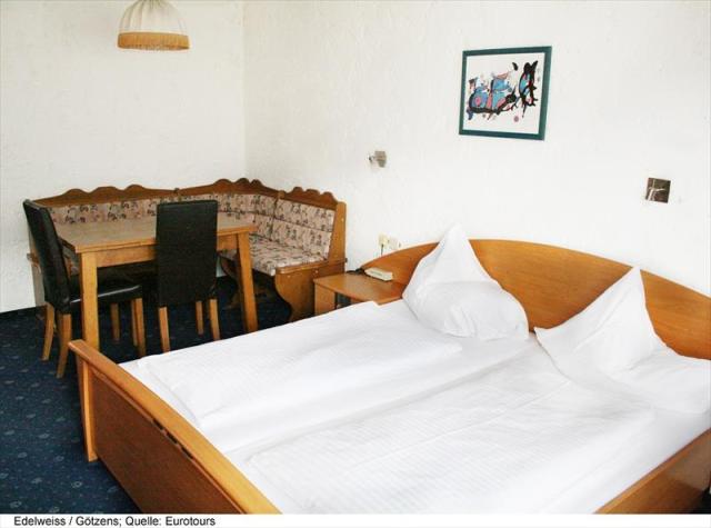 2Edelweiss_Goetzens4e-13