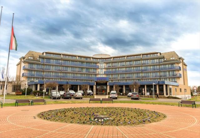 1park_inn_sarvar_sarvar_040717_9698_2