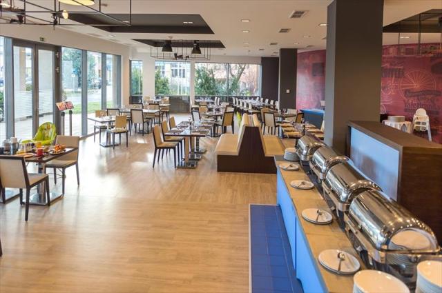 16park_inn_sarvar_sarvar_230719_9698_3