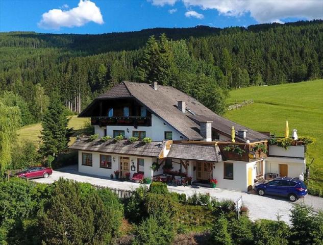 Privátní domy v St. Michaelu im Lungau