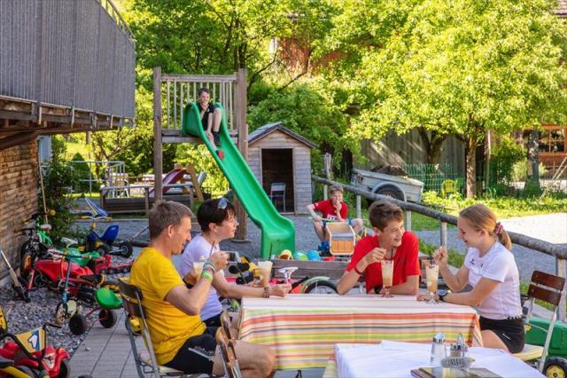 6sonne_bezau_-_familienhotel_bregenzerwald_9_1