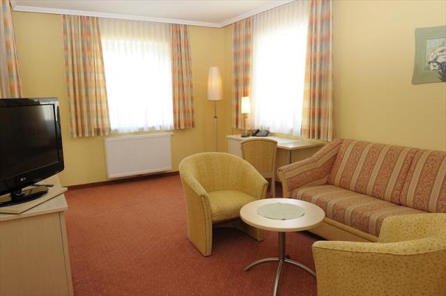 4zimmer1