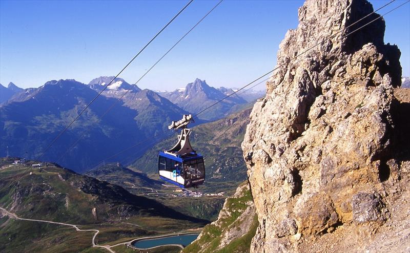 St. Anton am Arlberg - luxusní Alpy