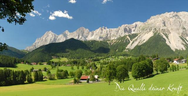 Dachsteinska.bomba.senioři.Panorama