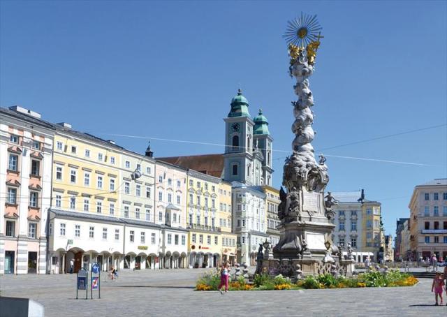 6Linz_Sommer08-19