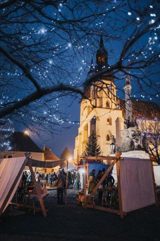 stredoveke adventne trhy