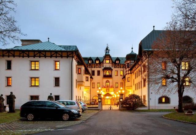 Chateau Monty