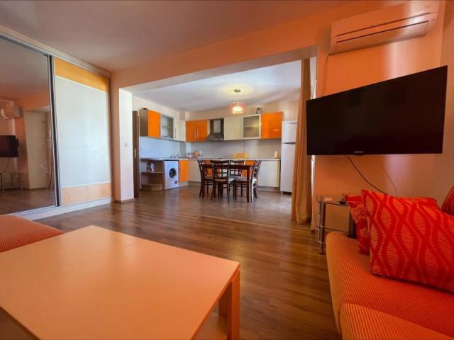 apartmán obývací pokoj a kuchyň