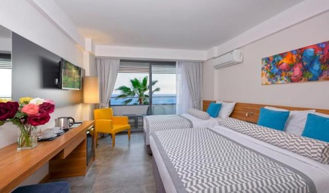 floria-beach-hotel-alanya-room-ssv-2_1.jpeg