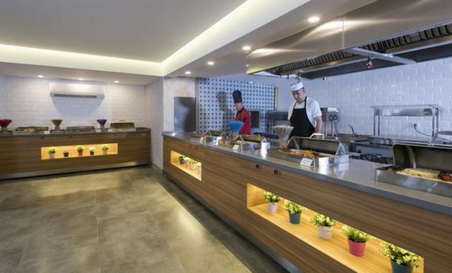 floria-beach-hotel-alanya-buffet-7_1.jpeg