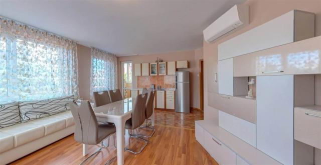 Hotel Sunny Flower-apartmán.jpg