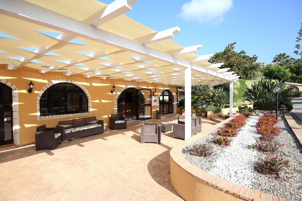 entrata_villaggio_santa_maria.jpg