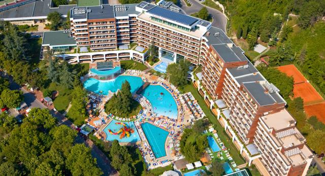 Flamingo Grand Hotel & Spa