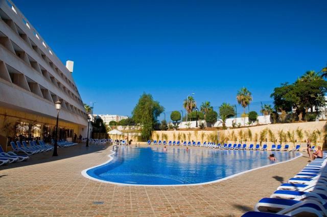 Las Piramides Resort
