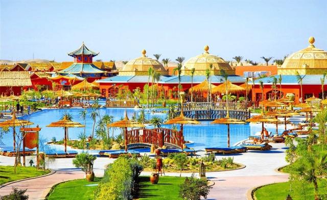 Malý okruh Egyptem / Privátní auto s průvodcem & Hotel Pickalbatros Jungle Aqua Park by Neverland