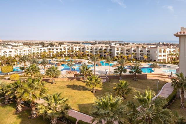 Malý okruh Egyptem / Privátní auto s průvodcem & Hotel Serenity Alma Resort (ex. Serenity Fun City)