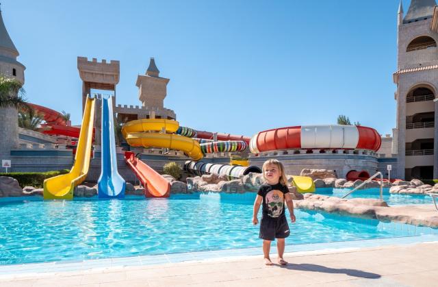 Malý okruh Egyptem / Privátní auto s průvodcem & Hotel Serenity Alma Resort (ex. Serenity Fun City)