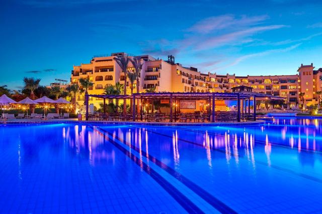 Malý okruh Egyptem s koupáním v Hurghadě & Hotel Steigenberger Al Dau Beach Resort
