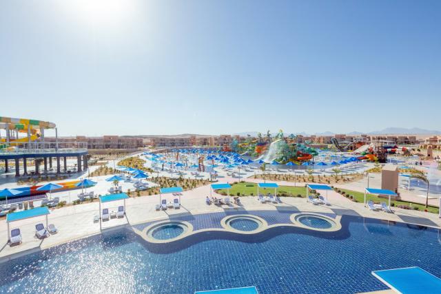 Malý okruh Egyptem s koupáním v Hurghadě & Hotel Pickalbatros  - Water Valley Resort - Neverland