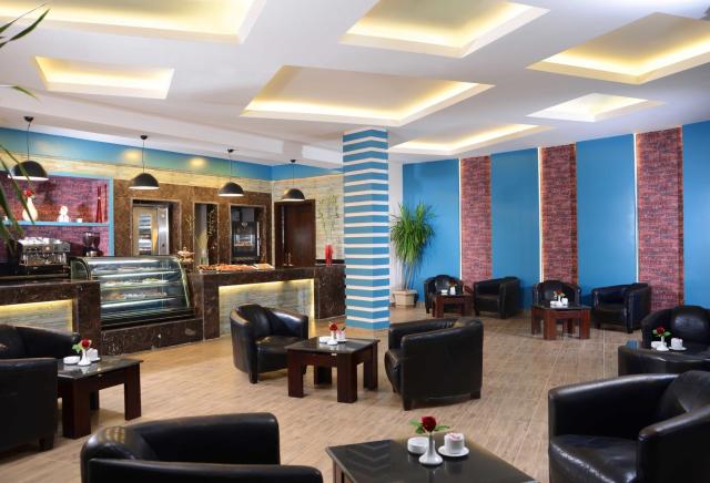 Malý okruh Egyptem s koupáním v Hurghadě & Hotel Pickalbatros Jungle Aqua Park by Neverland