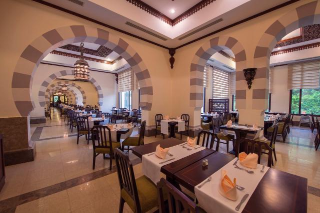 Malý okruh Egyptem s koupáním v Hurghadě & Hotel Stella Di Mare Beach & Spa
