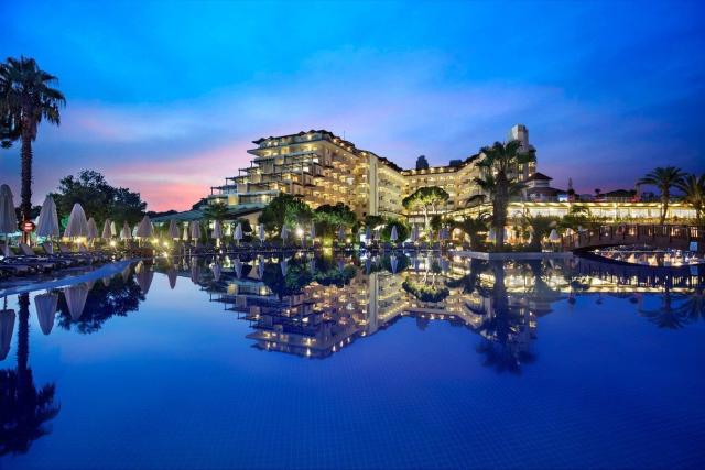 Bellis Deluxe Hotel