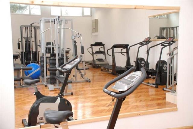 hunguest-hotel-beke-hajduszoboszlo-fitness-2.jpg