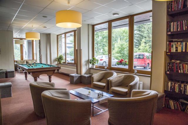 parkhotel-harrachov-cesko-spolecenske-prostory-1.jpg