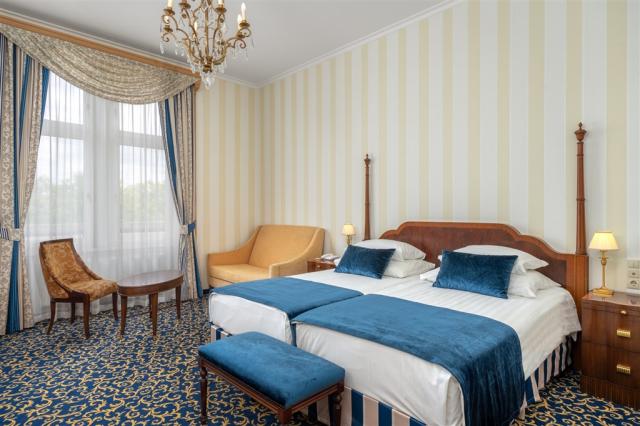 hotel-grand-margaret-island-madarsko-budapest-pokoj.jpg