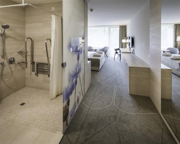 hotel-thermal-margaret-island-madarsko-budapest-pokoj-premium-k