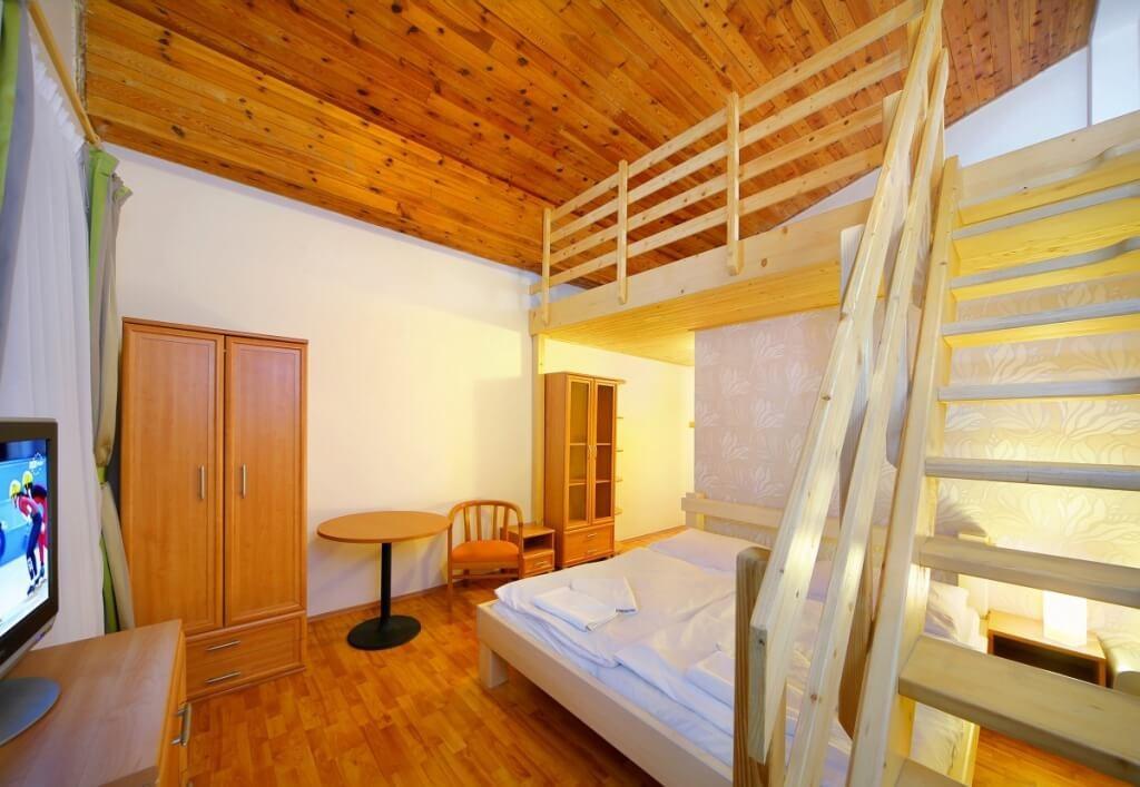 hotel-lesana-ceska-republika-spindleruv-mlyn-pokoj (11).jpg
