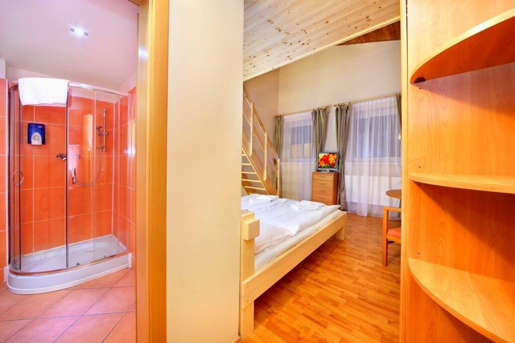 hotel-lesana-ceska-republika-spindleruv-mlyn-pokoj (12).jpg