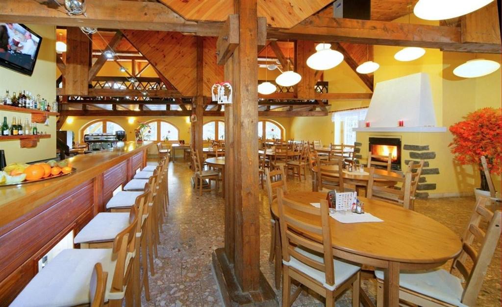 hotel-lesana-ceska-republika-spindleruv-mlyn-restaurace (2).jpg