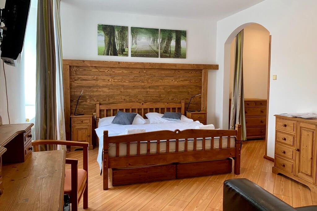 hotel-lesana-ceska-republika-spindleruv-mlyn-pokoj (4).jpg