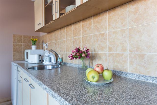 Apartmany-prosperita-praha-apt1-kuchynsky-kout.jpg