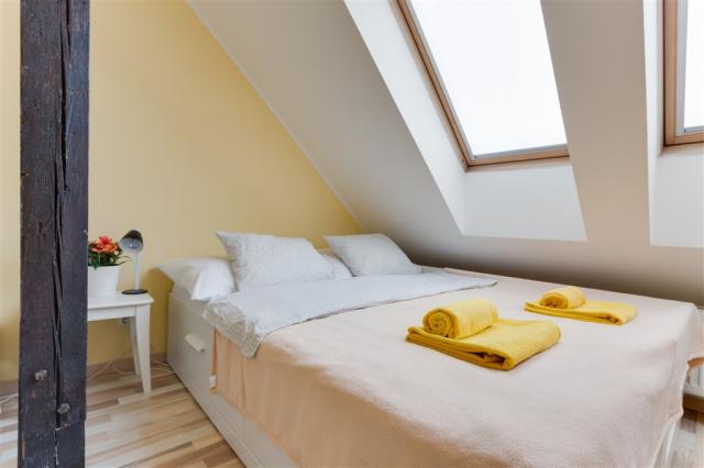 Apartmany-prosperita-praha-apt1-loznice-3.jpg