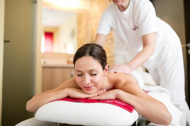 wellness-hotel-amande-hustopece-masaz.jpg