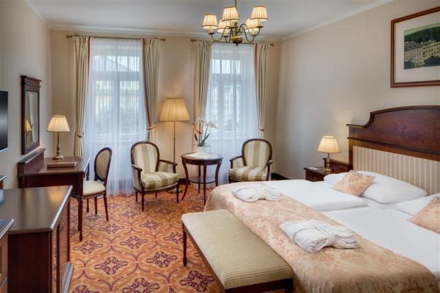 hotel-hvezda-ceska-republika-marianske-lazne-pokoj-superior-plu