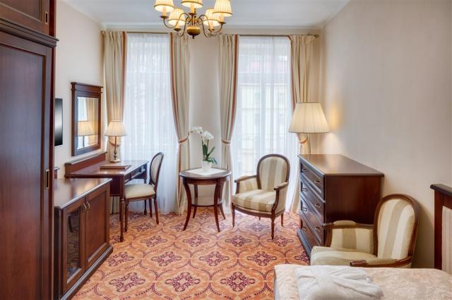 hotel-hvezda-ceska-republika-marianske-lazne-pokoj-superior-plu
