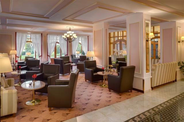 hotel-hvezda-ceska-republika-marianske-lazne-cafe-imperial (3).