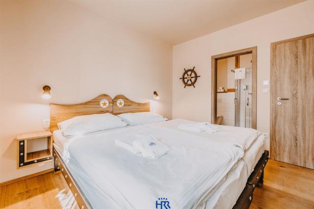 hotel-resort-relax-lipno-pokoj-apartman.png
