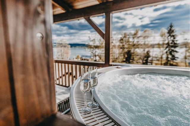 hotel-resort-relax-lipno-pripitek-admiral-apartmany.png