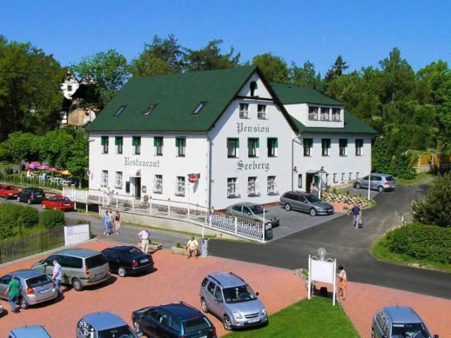 hotel-a-penzion-seeberg-frantiskovy-lazne-celkovy-pohled-na-pen