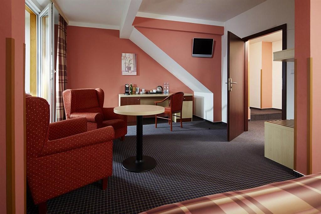hotel-sklar-harrachov-pokoj-2.jpg