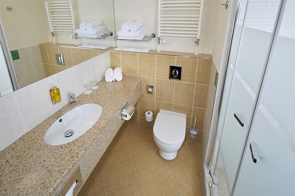 hotel-sklar-harrachov-koupelna-2.jpg
