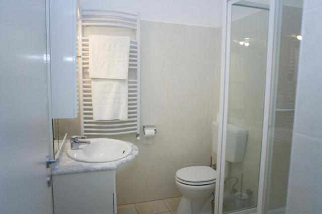 hotel-apartman-buk-bk03-socialni-zarizeni3.jpg