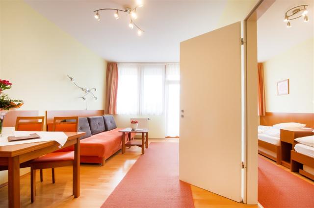 hotel-apartman-buk-apartman-Suite-1,5-pokoje-obytny-prostor.jpg