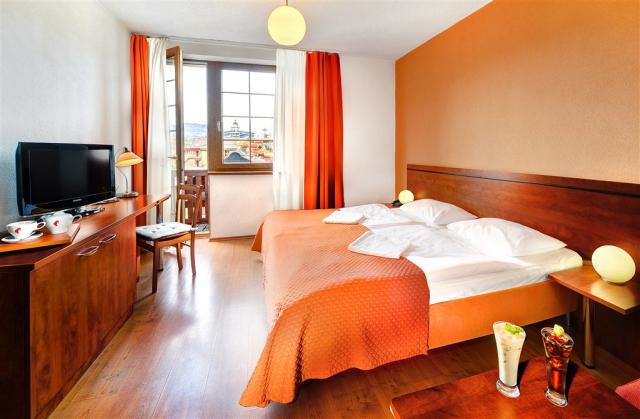hotel-besenova-slovensko-besenova-pokoj-standard.jpg